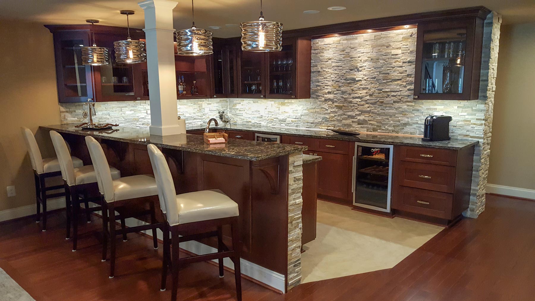 Leiser Bar Edited Dan Naylor 062917